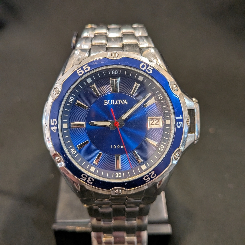 Bulova Men's Quartz Stainless Steel Blue Dial Calendar Watch 43MM 98B297